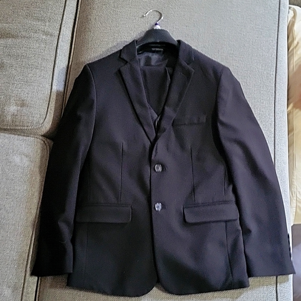Black suit